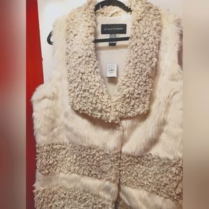 SZ 18/20 FAUX FUR & SHEARLING VEST